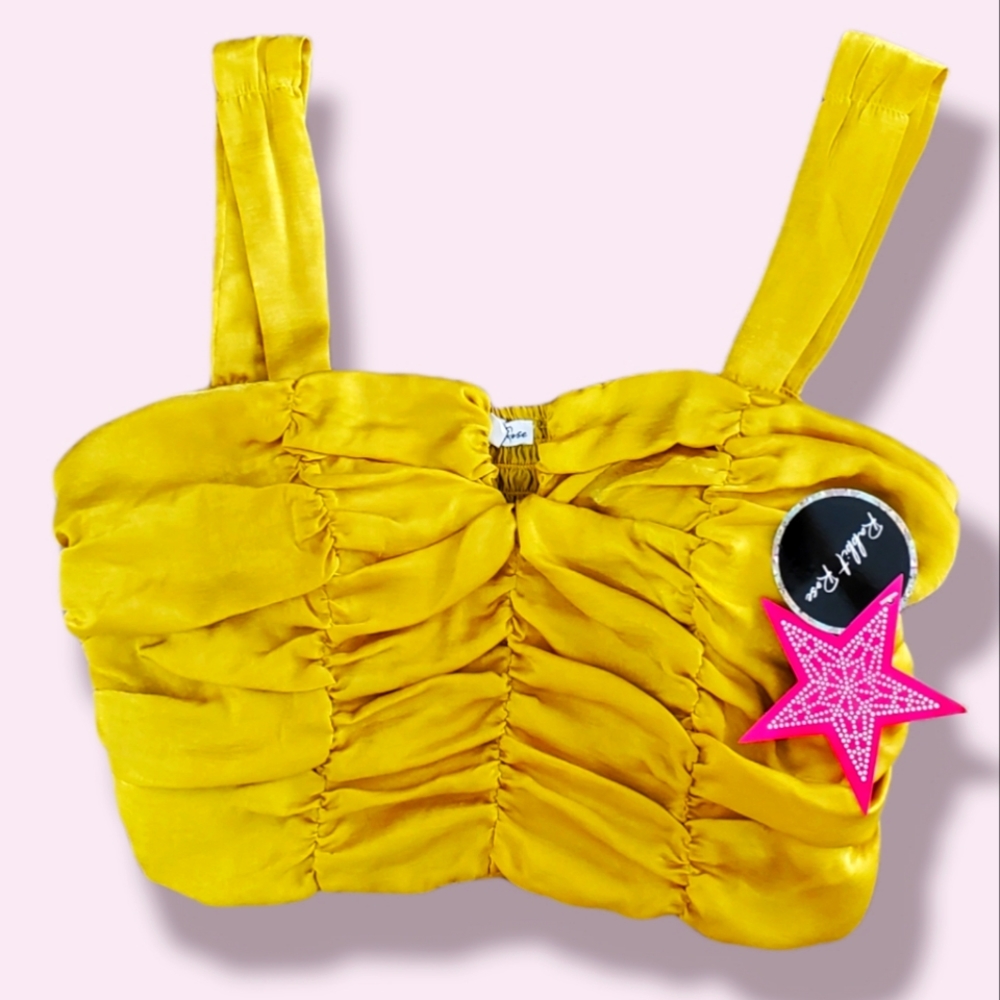RABBIT ROSE Crop Top